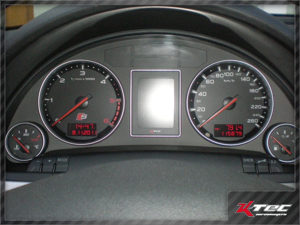 Audi A4 8E B7 RS4-Design   -  (Audi)