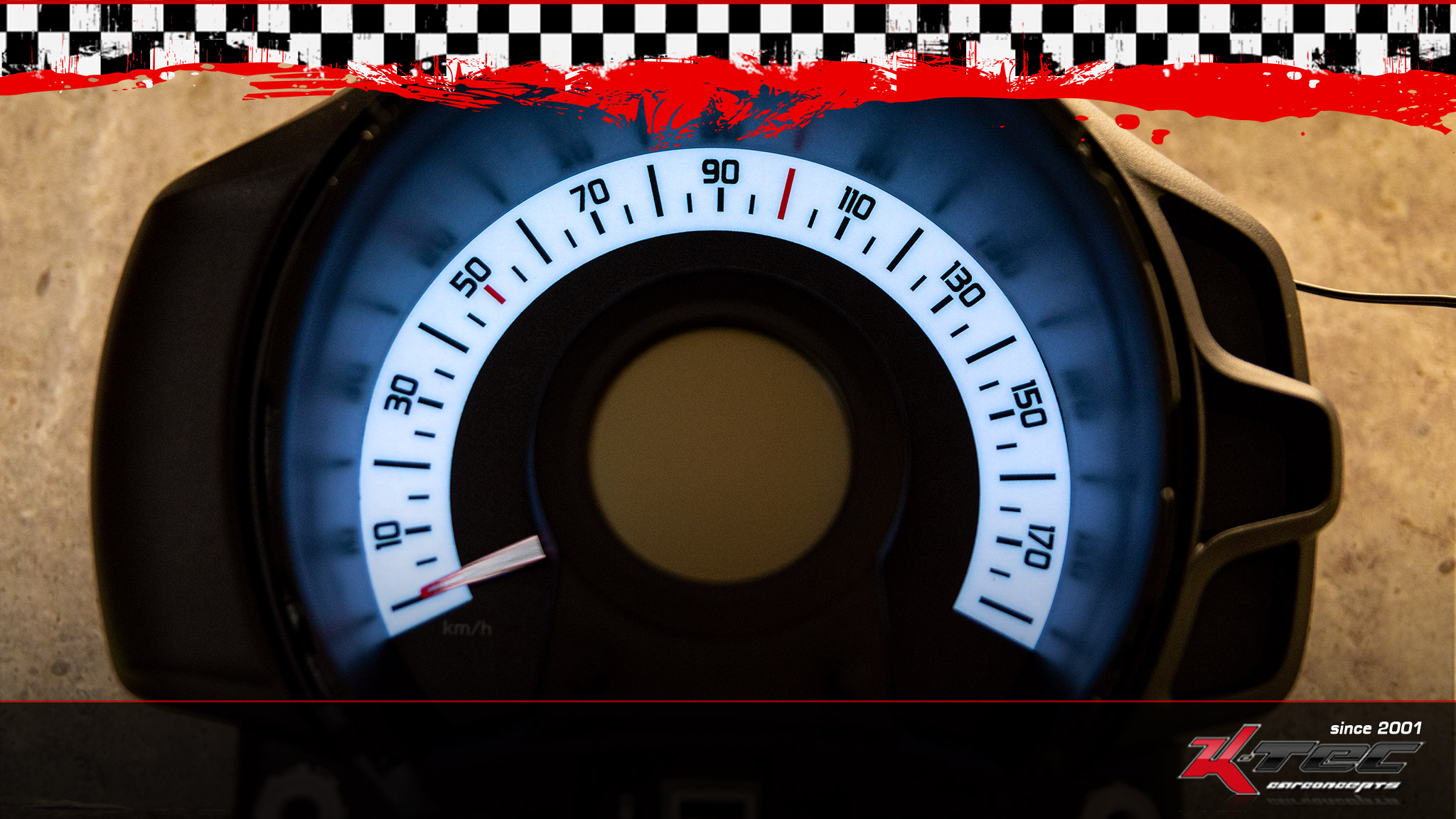 Peugeot 108 citroen c1 toyota axo plasmatachoscheibe   -  (Peugeot)