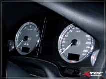Audi_A8_01_RS6_R8_eingebaut