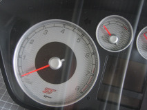ford_focus_mk2_st_silber_carb_tachoscheibe